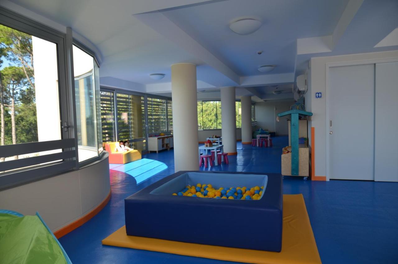 Laguna Park Hotel 4Superior Bibione Buitenkant foto