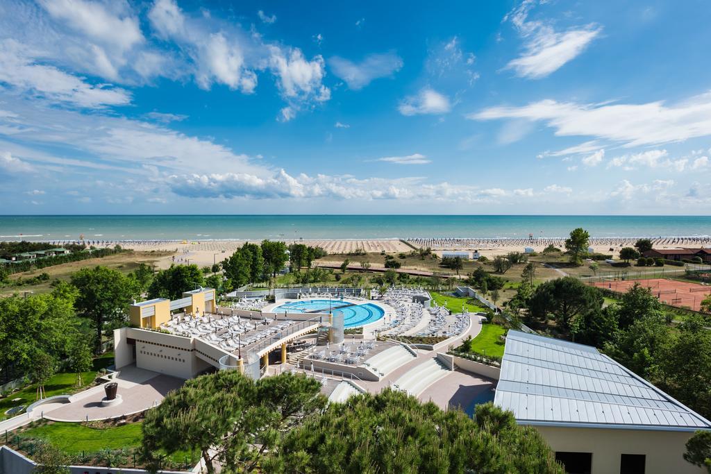 Laguna Park Hotel 4Superior Bibione Buitenkant foto