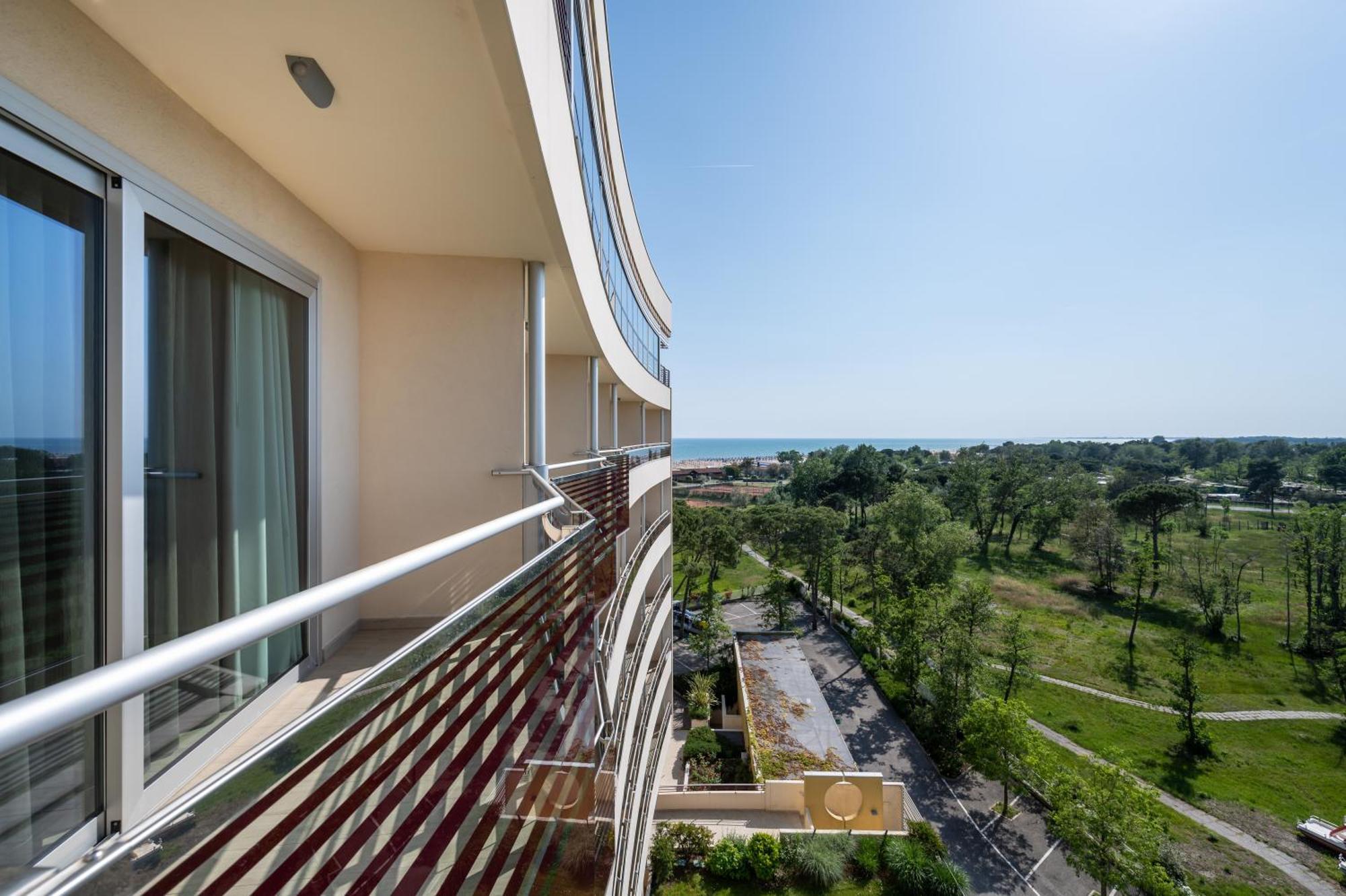 Laguna Park Hotel 4Superior Bibione Buitenkant foto
