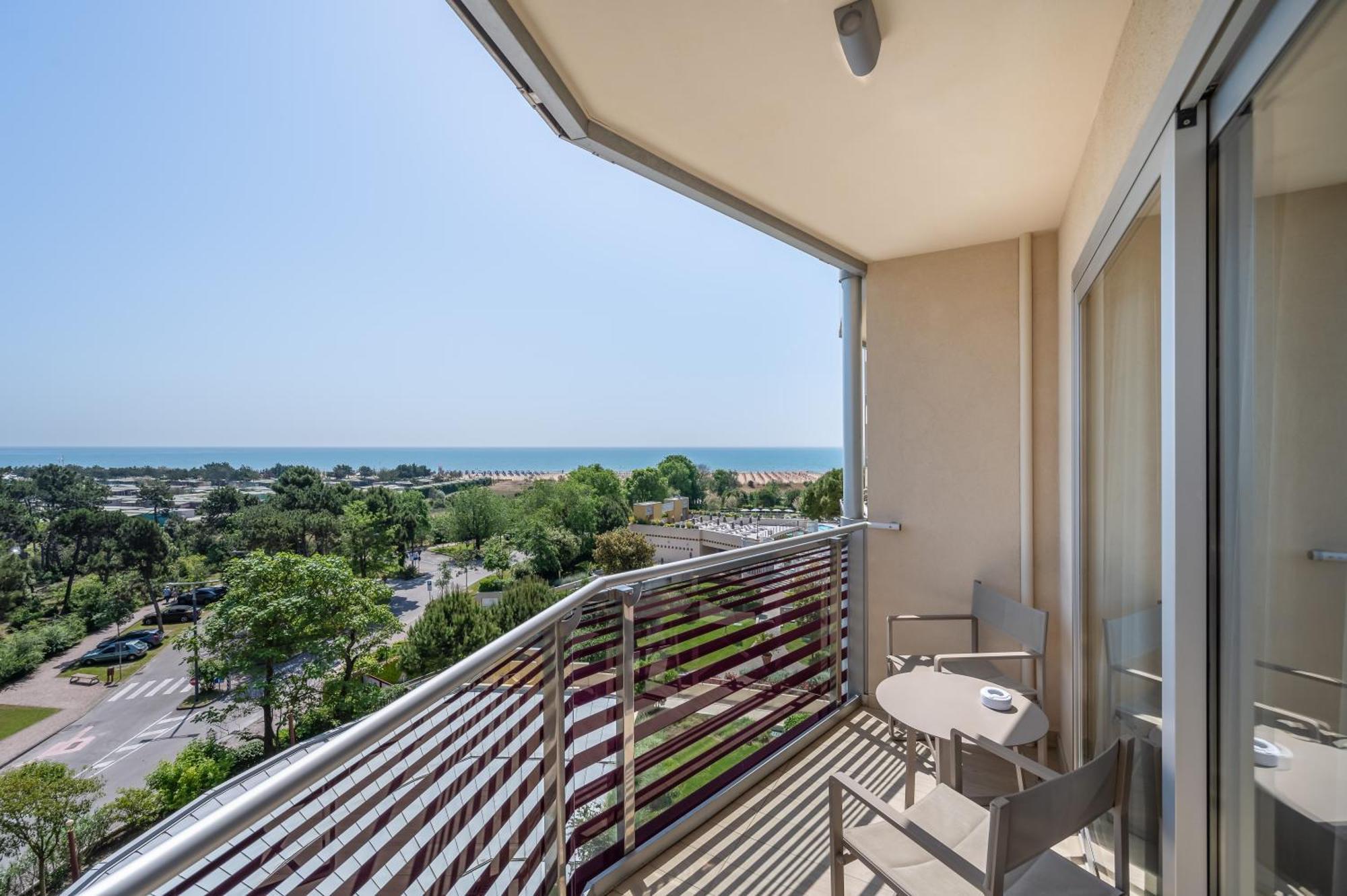 Laguna Park Hotel 4Superior Bibione Buitenkant foto